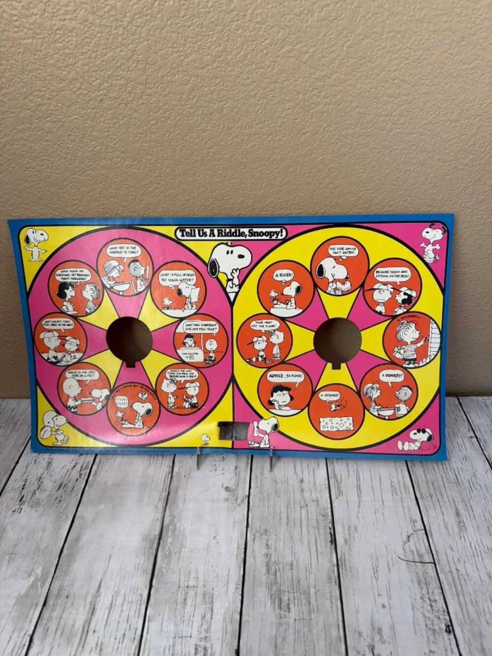 Colorforms vintage tell